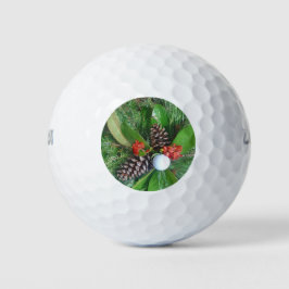 Golf boll gräs-koner och evergreens jul