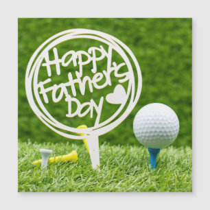 Golf boll med Lycklig Fars dag-tecken på grönt C