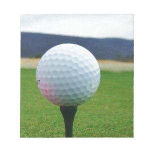 Golf Boll på en golfbana i bergsområden Anteckningsblock