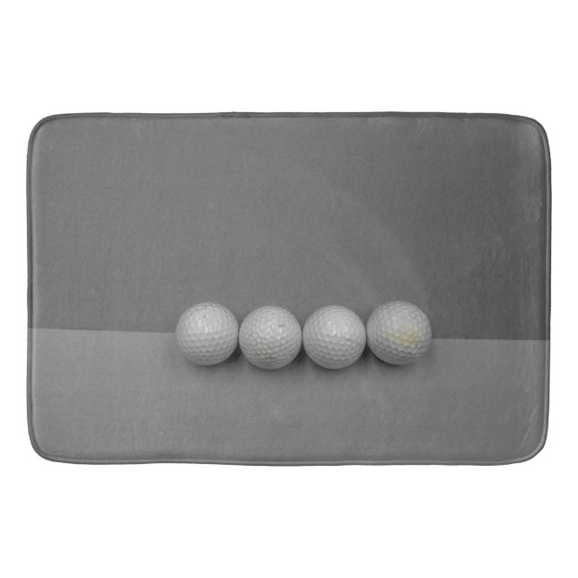 Golf-bollar på grått-bakgrund badrumsmatta (Framsidan)