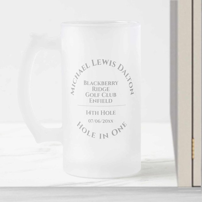 Golf Hål i ett frostat glasöl Mugg (Skapare uppladdad)