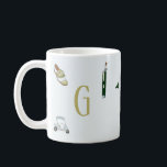 Golf Kaffemugg<br><div class="desc">Fira din kärlek till spelet med vår stilrena golfkaffemugg. Perfekt för golfentusiaster,  denna vackert designade mugg har charmiga golf-tema illustrationer som fångar sportens anda och elegans.</div>