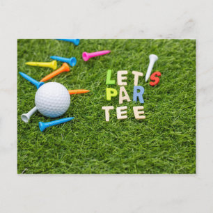 Golf låt oss som golf boll och T på grönt Vykort