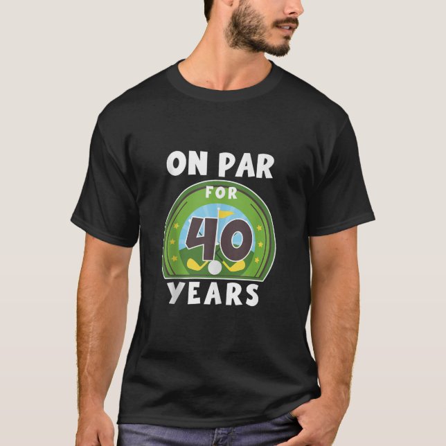 Golf på födelsedagskalender 40 dagar, 40 år t shirt (Framsida)