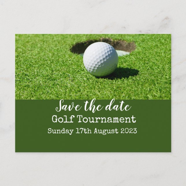 Golf Save date med golf boll på grönt Meddelande Vykort (Framsida)