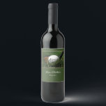 Golf Theme Vinflaska Etikett<br><div class="desc">Golf Theme Vin-etiketten ger en roligt professionell som avslutas till vin. Kan vara personlig för favörer eller gåvor på Golf Outings,  Bachelor Party,  Reunions.</div>