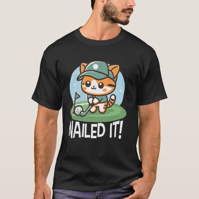 Golfarkatt. Närmare kan man inte komma! T Shirt (Framsida)