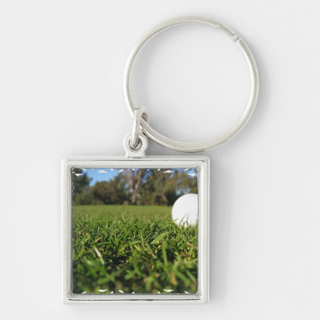 Golfboll på golfbanan Keychain Fyrkantig Silverfärgad Nyckelring (Framsidan)