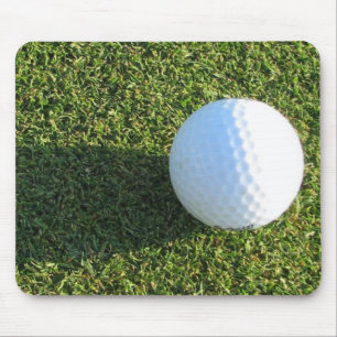 Golfbollen på Golfgröntmus vadderar Musmatta