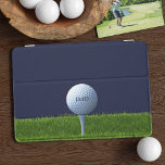 Golfer Pappa Golf Boll Monogram Navy Blue Sports iPad Mini Skydd<br><div class="desc">En golf boll satt på en garanti på grönten med utrymme för Pappa namn.</div>