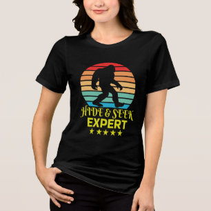 Göm och försök med expertstöd Bigfoot Funny T Shirt