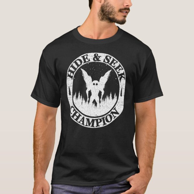 Göm och sök världsmästerskapet Mothman Cryptid Fun T Shirt (Framsida)