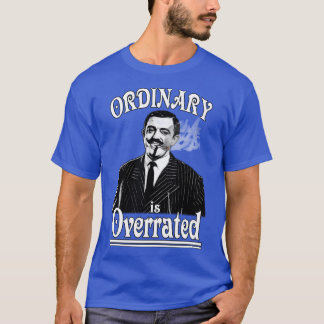 Gomez Addams Vanligt är överskattat vänner T Shirt