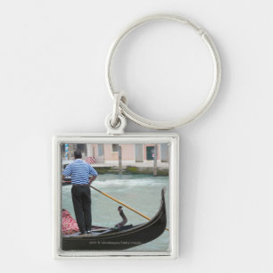 Gondoler i den Venedig kanalen Fyrkantig Silverfärgad Nyckelring