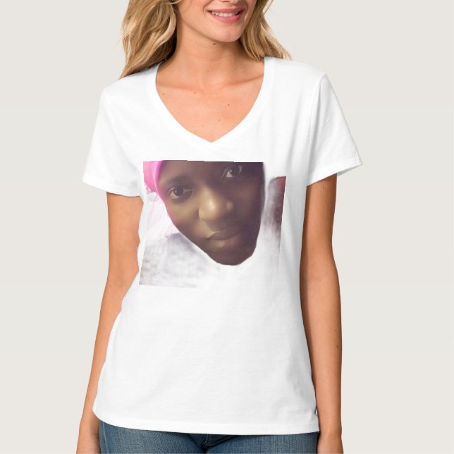 Gonemili Grace T Shirt (Framsida)