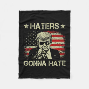 Gonna Hate Mitten Finger Funny Trump 2024 Presiden Fleecefilt