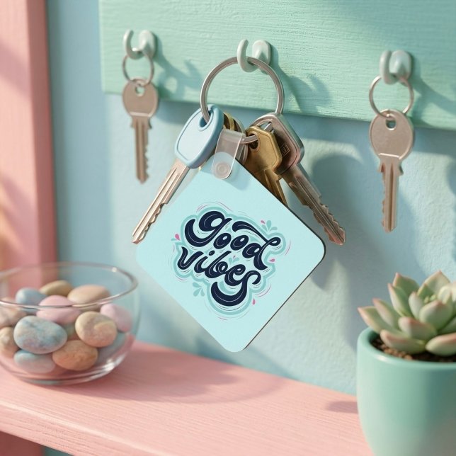 Good Vibes Keychain Nyckelring (Skapare uppladdad)