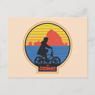 Goonies Retro Mikey Riding Bike Graphic Vykort