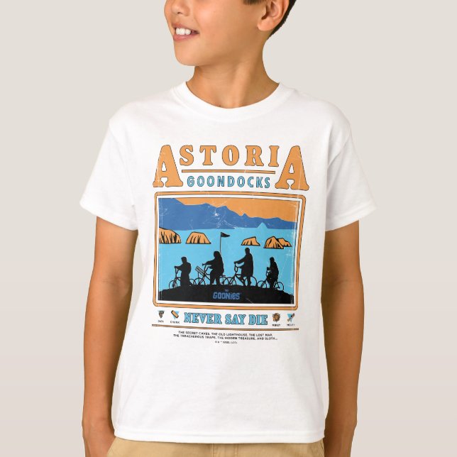 Goonies Silhouettes over Astoria Goondocks T Shirt (Framsida)