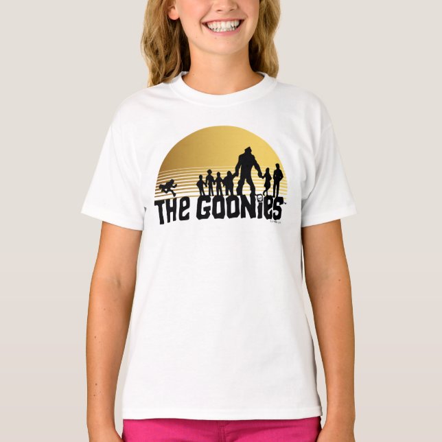 Goonies Sunset Silhouette Graphic T Shirt (Framsida)