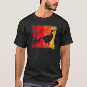 Goose Farm Agriculture Poultry Vintage Retro T Shirt
