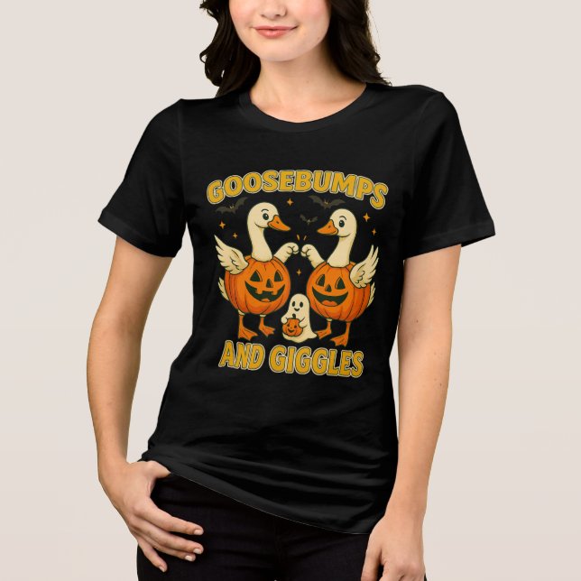 Goosebumps & Giggles Halloween Cute Pumpkin Geese T Shirt (Framsida)