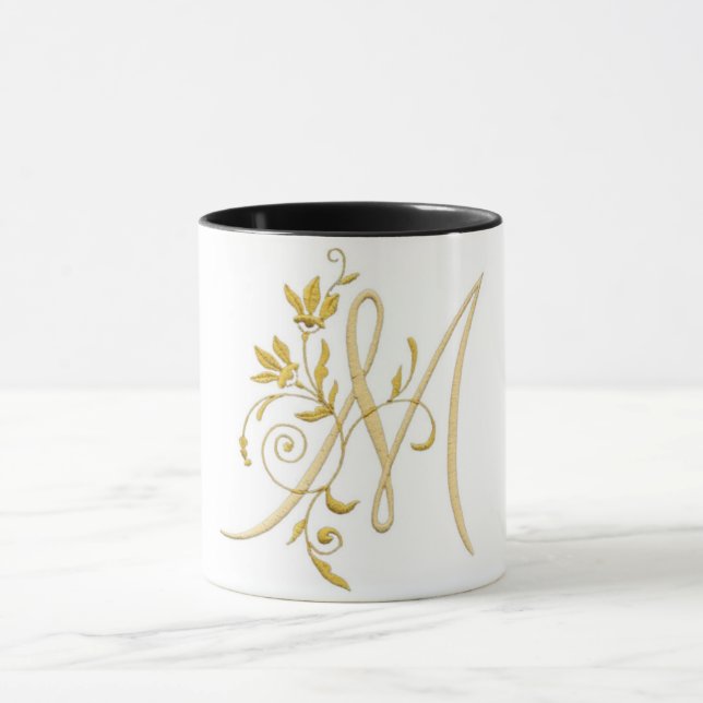 Gör den personlig: Monogram M Mugg (Center)