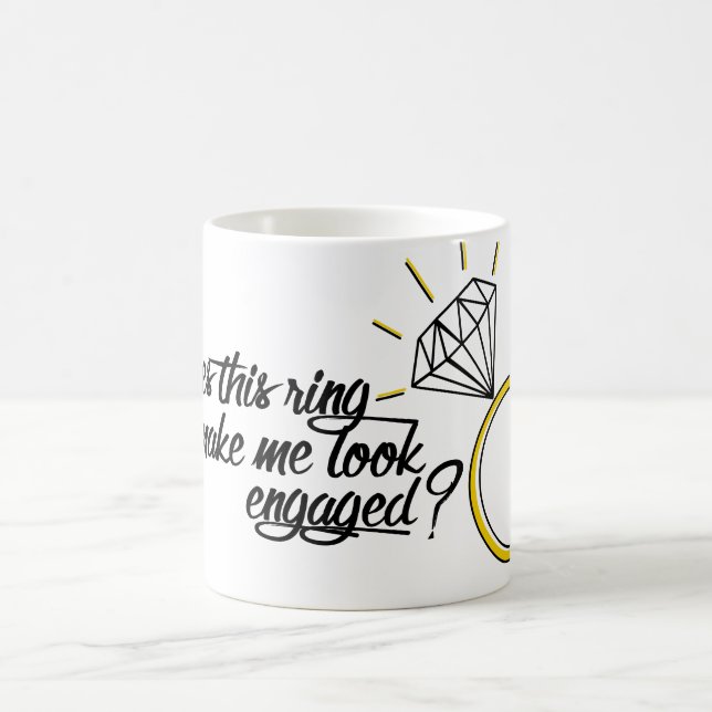 Gör denna ring mig att se förlovad? kaffemugg (Center)
