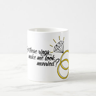 Gör dessa ringar mig att se gift? BRUD Kaffemugg