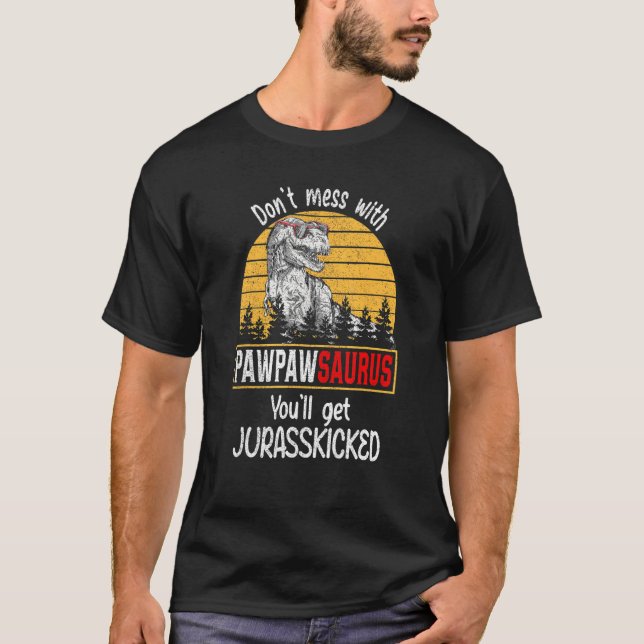 Gör dig  med Pawpawsaurus så får du Jurasskick T Shirt (Framsida)