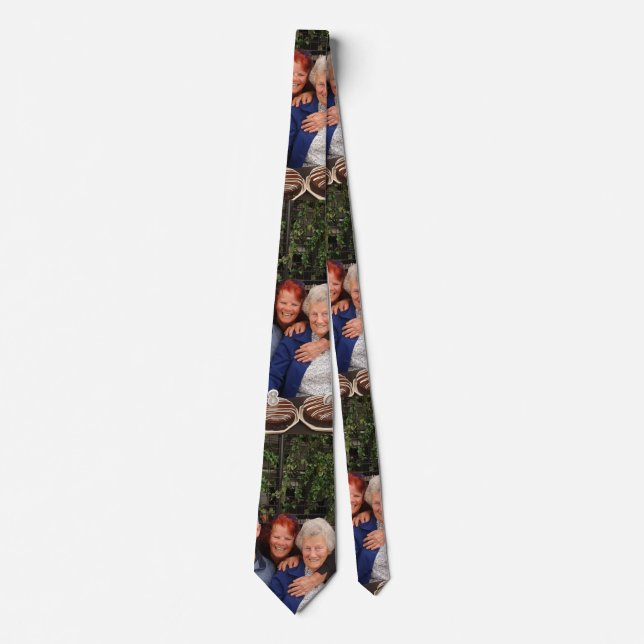 Gör dina egna familjemöjligheter, Neck Tie Slips (Framsida)