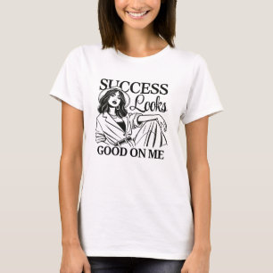 Gör ett djärvt påstående med "Success Search Bra" T Shirt