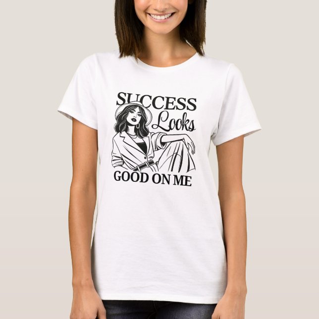 Gör ett djärvt påstående med "Success Search Bra" T Shirt (Framsida)