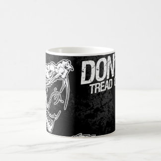 Gör inte! (Däckmönster på mig) muggen Kaffemugg