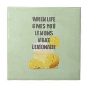 Gör lemonadecitationstecken, när liv ger dig kakelplatta