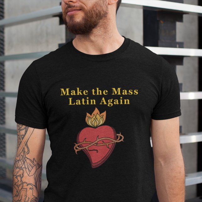 Gör om massan till latinsk igen Helig Heart Tee (Skapare uppladdad)