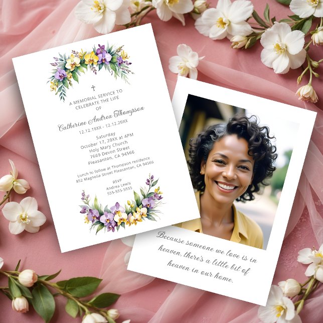 Gorgeous Lush Floral Oval Effect Photo Funeral Inbjudningar (Gorgeous Lush Floral Oval Effect Photo Funeral Invitations Cards.)
