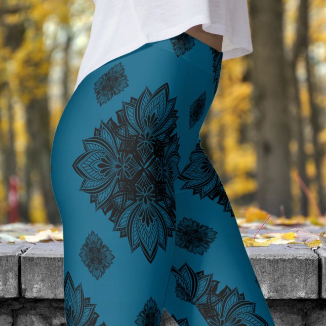 Gorgisk Blue Ocean Mandela Mönster Leggings (Mandela on Ocean Blue)