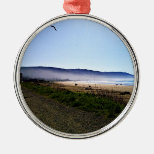 Gorglig dag i Crescent City Beach, Kalifornien Julgransprydnad Metall