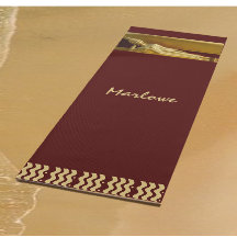 Gorgligt Guld och Mörk Red Reclining Buddha