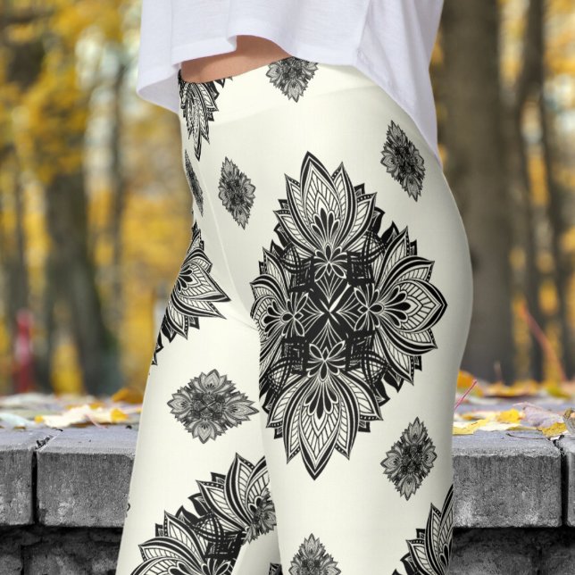 Gorgous Ivory White Mandela Mönster Leggings (Mandela on Ivory )