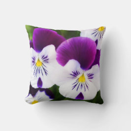 Gorgous Pansies Dekorativ kudde