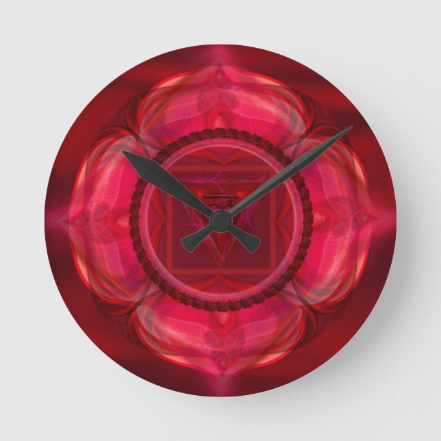 Gorgous Ruby Red Mandala Clock! Rund Klocka (Framsida)