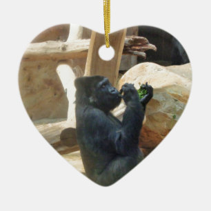 Gorilla äter sin lunch, Animal, Wildlife, Ape Julgransprydnad Keramik