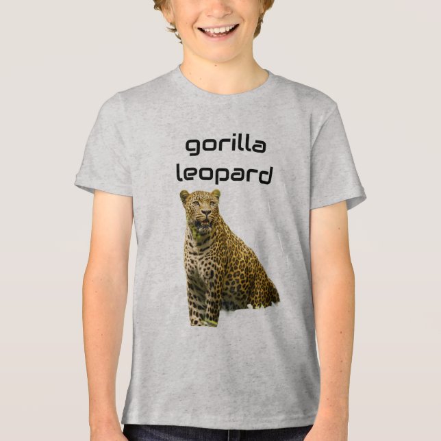 Gorilleopard: Den Fläckiga Titanen T Shirt (Framsida)