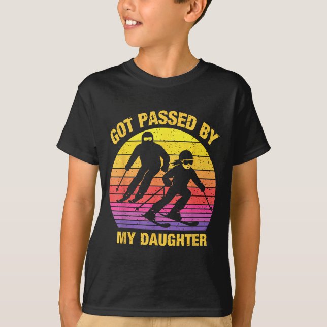 Got Ped By My Daughter Funny Skiing Family  T Shirt (Framsida)