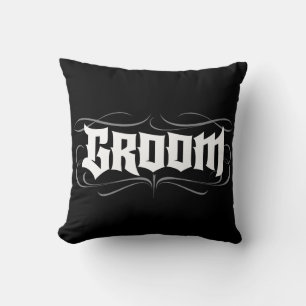 Goth Bride Groom Together Lettering Honeymoon Kudde