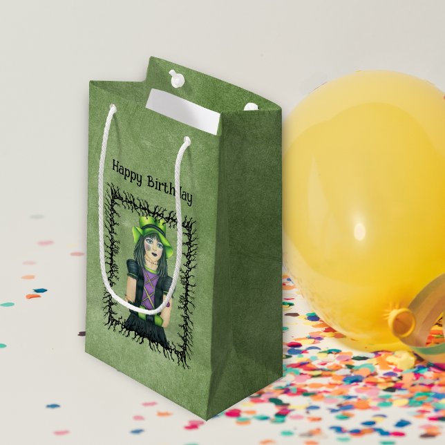 Goth Girl Black Barbed Gren Ram Grönt Birthday (Goth girl hat tattoos in black barbed branch frame on spooky green Birthday gift bag.)