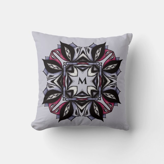 Goth Monogram Black Lila Gothic Mandala Kudde (Framsida)