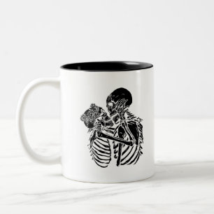 Goth skelett älskare valentines Två-Tonad mugg